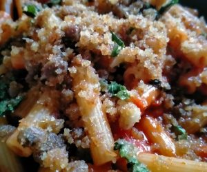 pasta-con-la-mollica-ricetta-siciliana