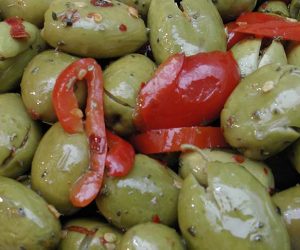 olive verdi schiacciate alla siciliana